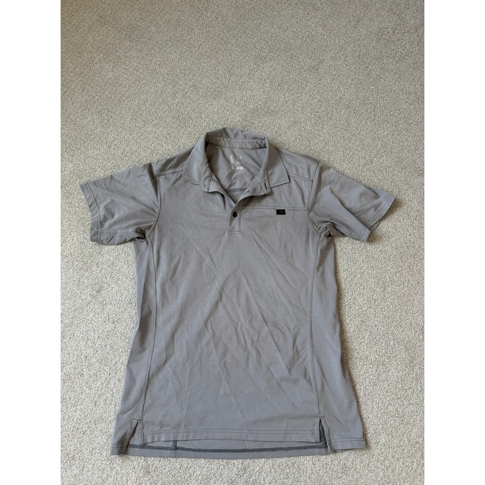 Arc'teryx Polo Shirt Mens Size S Grey Short Sleeve Chest Pocket Logo